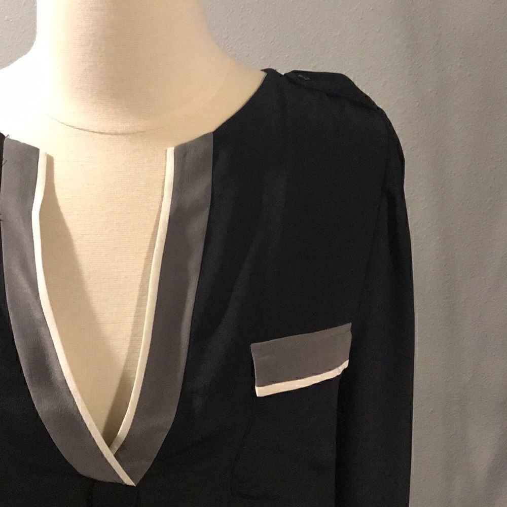 Joie Tunic   - Picture 2 of 10